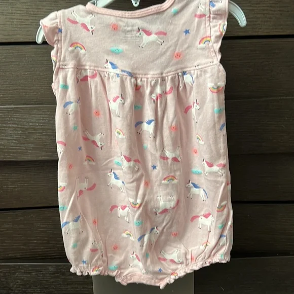 Carters unicorn snap up romper - Picture 4 of 4